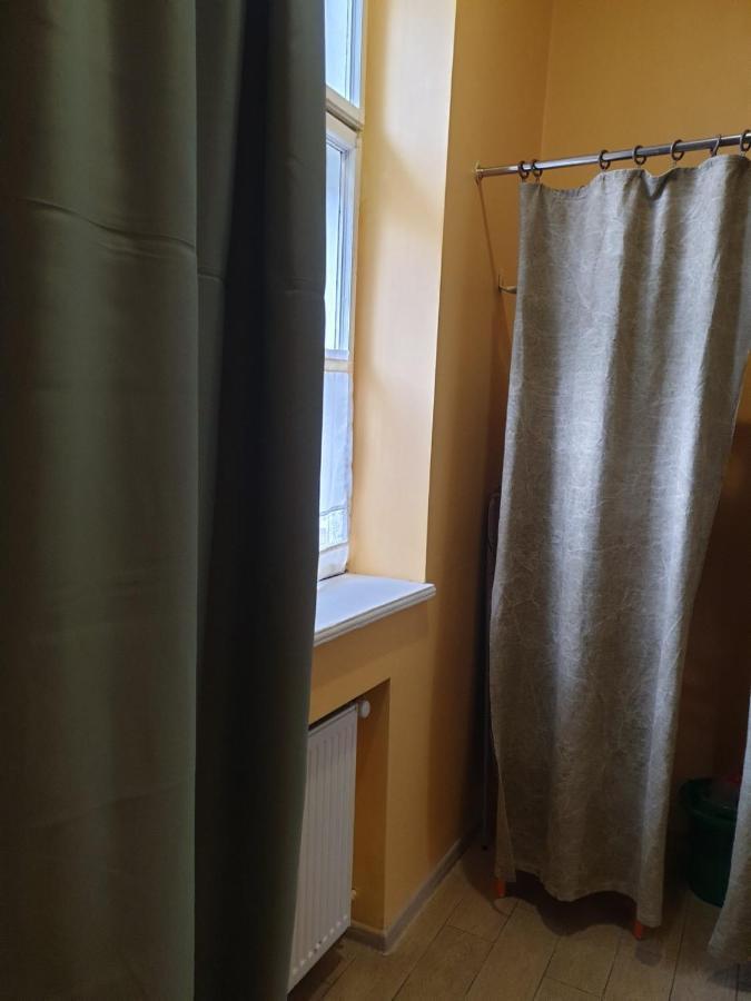 Apartment On Lysenka 27 *