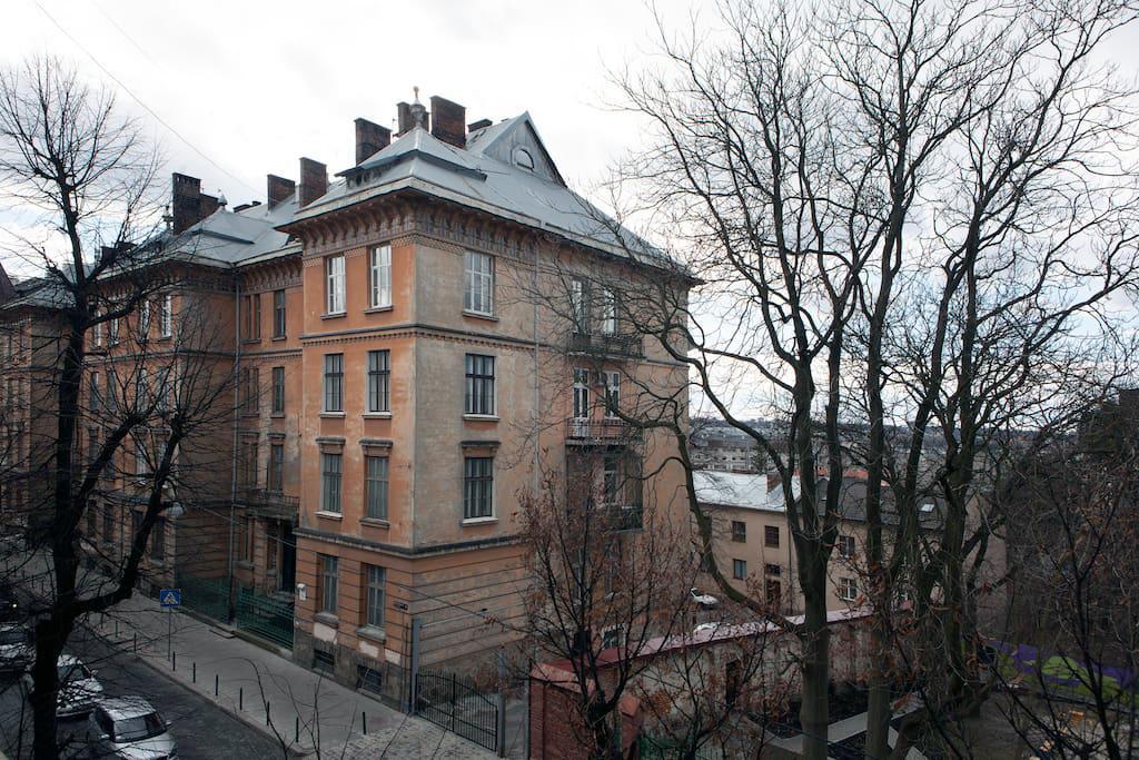 On Lysenka 27 Lviv